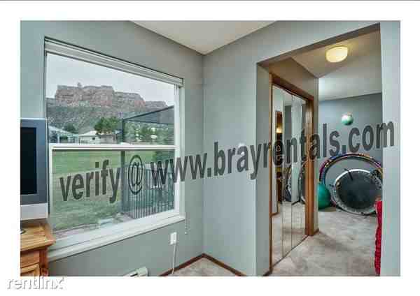 518 Tiara Dr - Photo 3 of 6