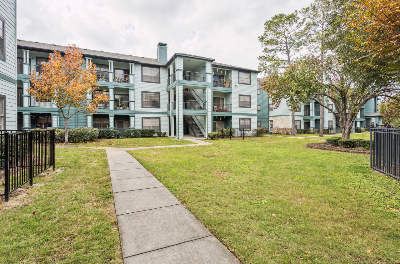 Legacy at Cypress - Photo 3 of 36