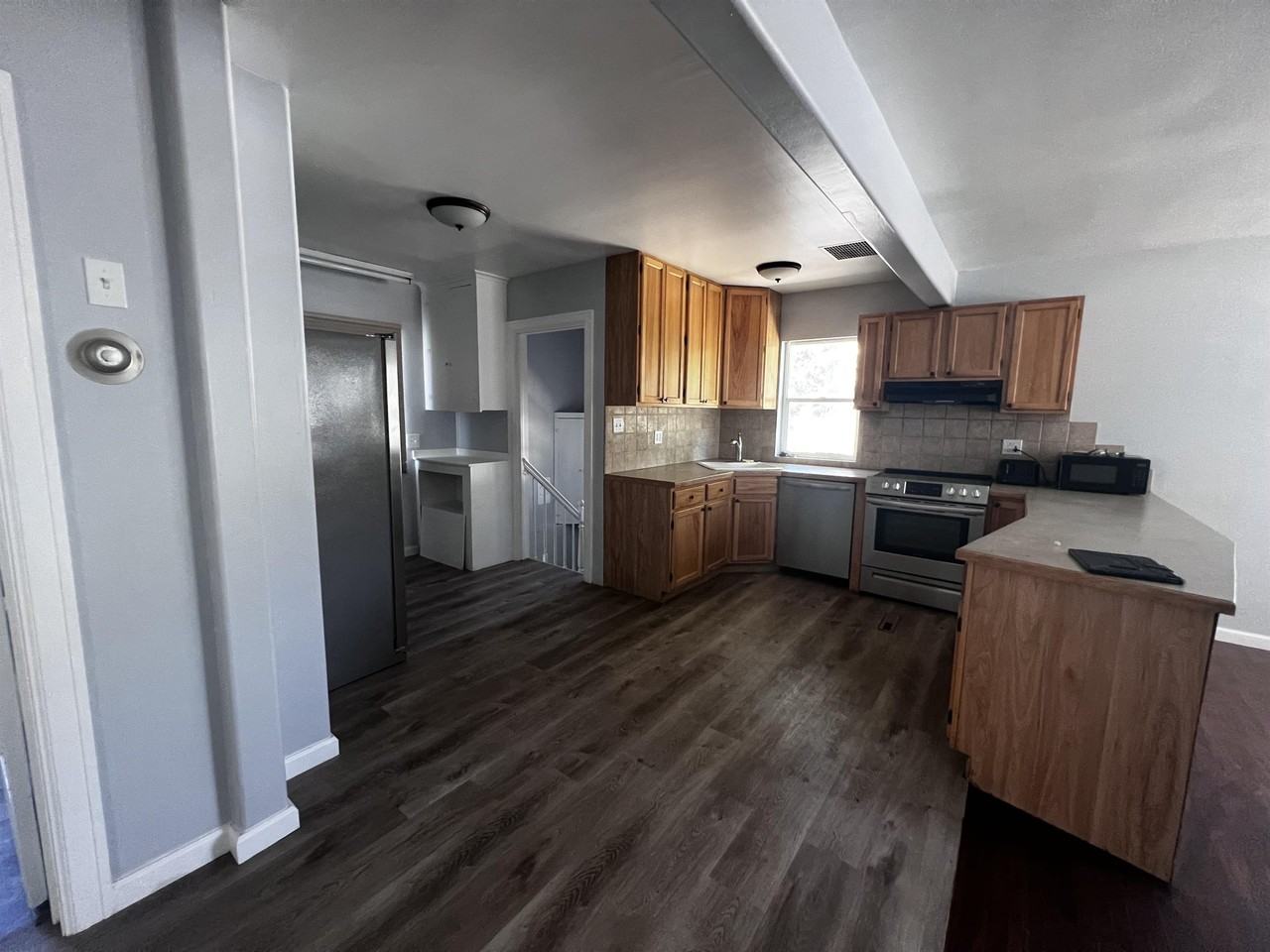 2127 3rd Ave N #1 - Photo 4 of 19