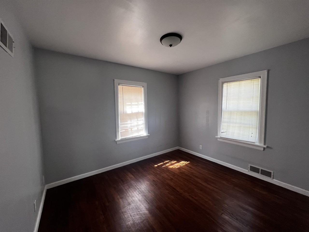 2127 3rd Ave N #1 - Photo 5 of 19