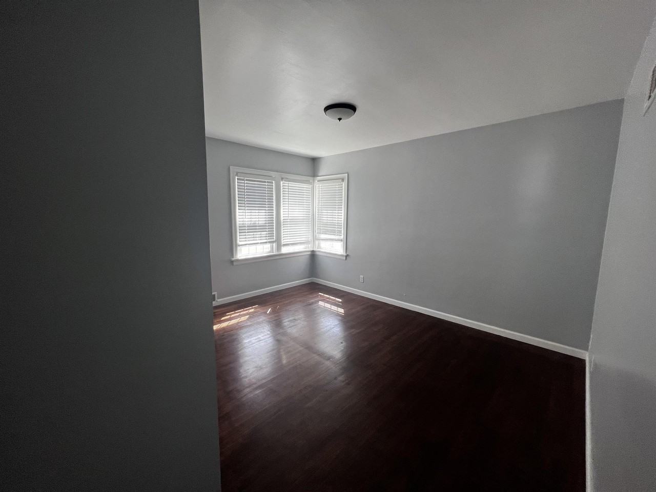 2127 3rd Ave N #1 - Photo 6 of 19