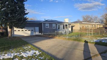 featured image of 3837 5th Ave S #1