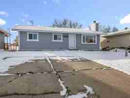 featured image of 5120 Woodbird Ct #1