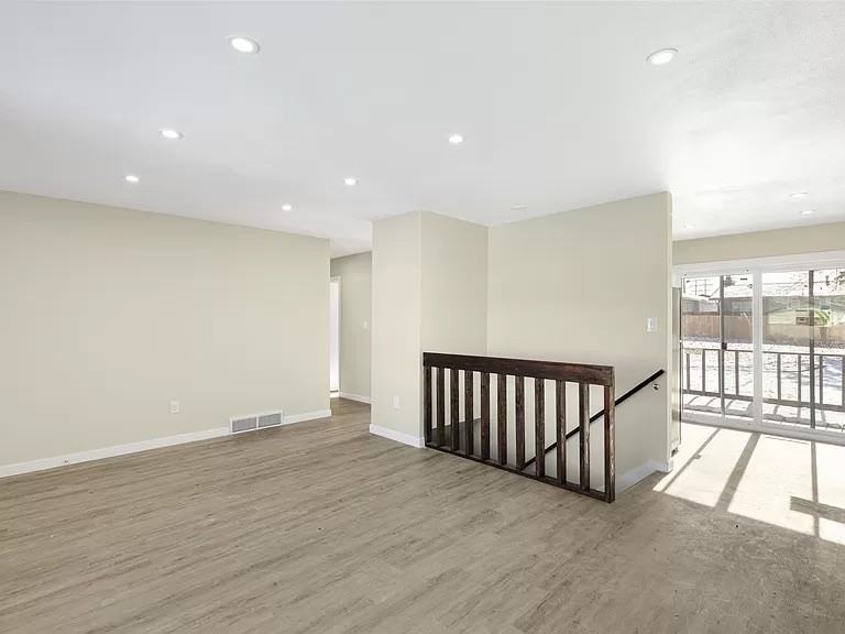 5120 Woodbird Ct #1 - Photo 5 of 9