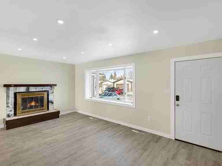 5120 Woodbird Ct #1 - Photo 6 of 9