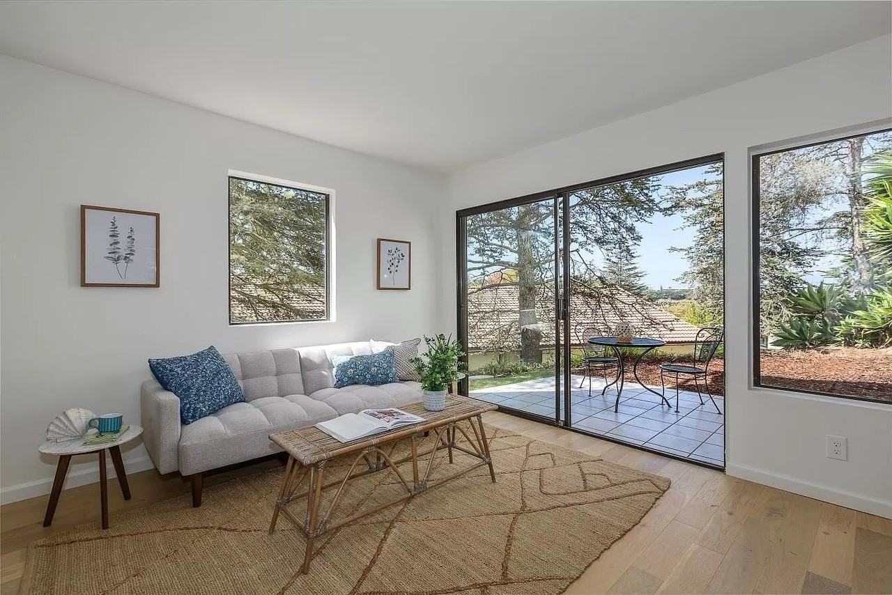 972 Miramonte Drive - Photo 2 of 15