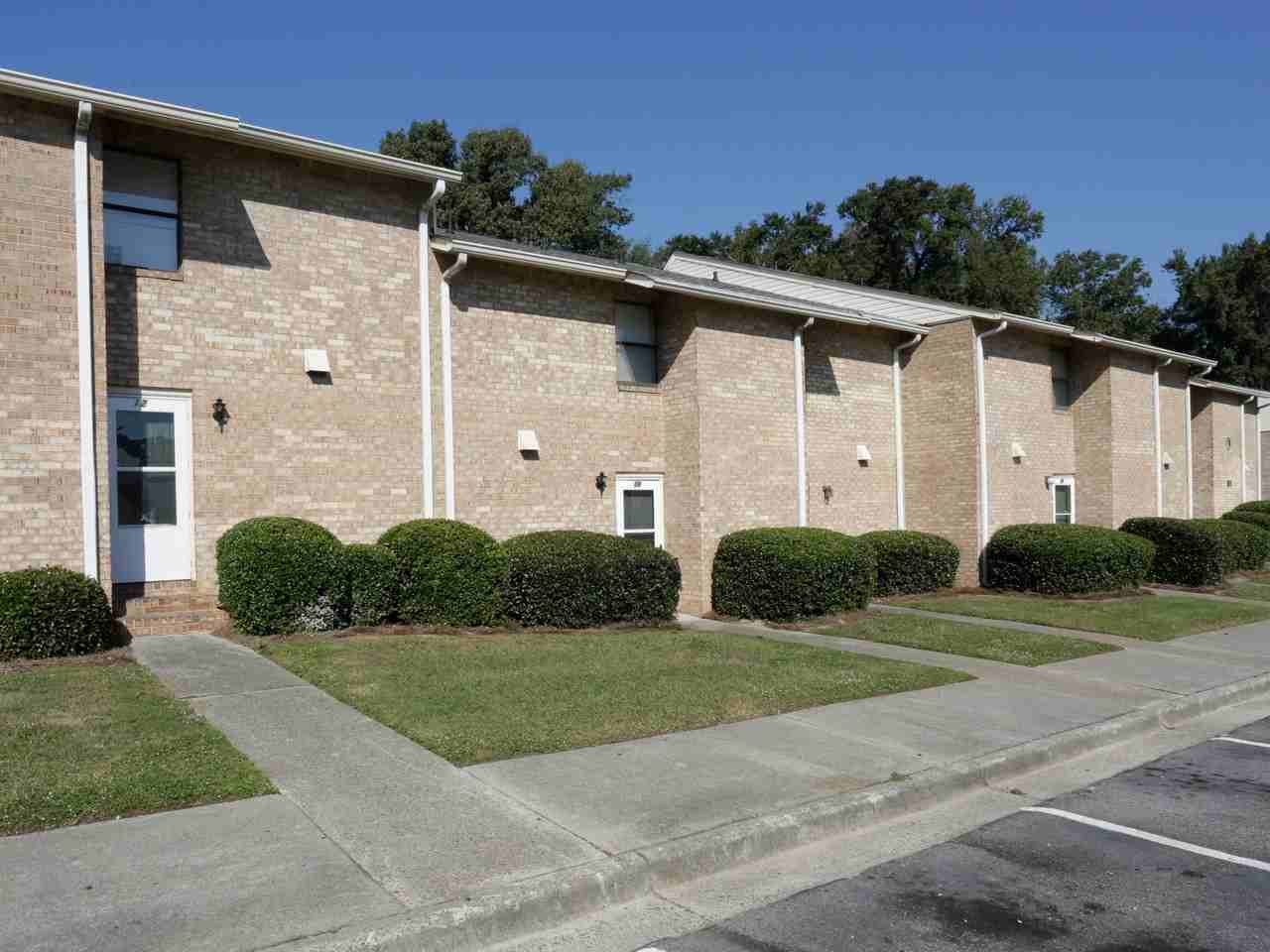 Aspire Courtyards - Photo 3 of 14