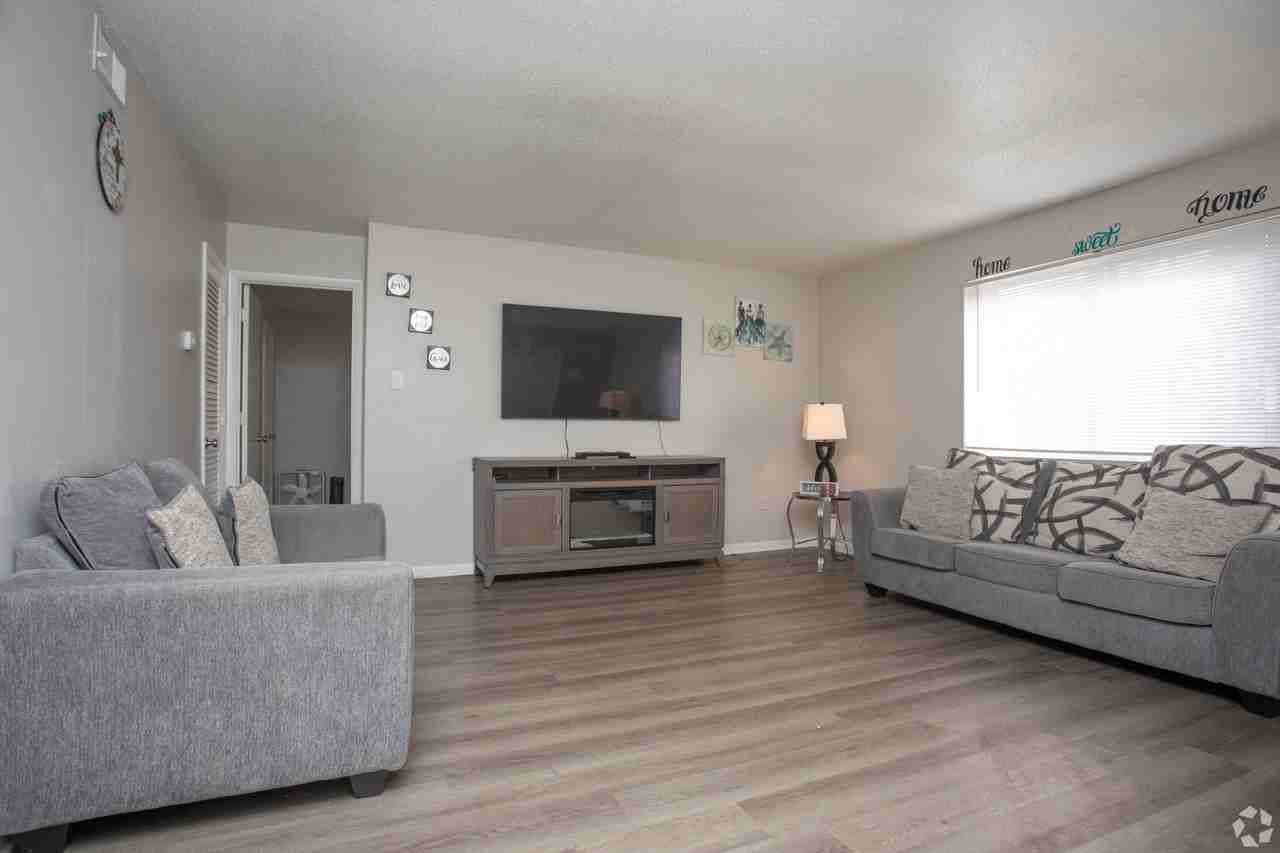 Aspire Richmond Hill - Photo 2 of 25