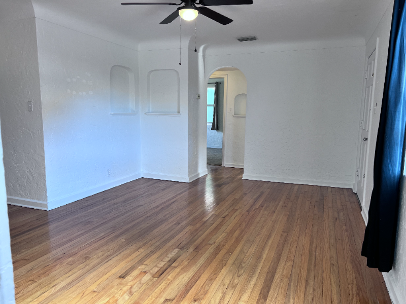 2179 22nd Ave N - Photo 4 of 10