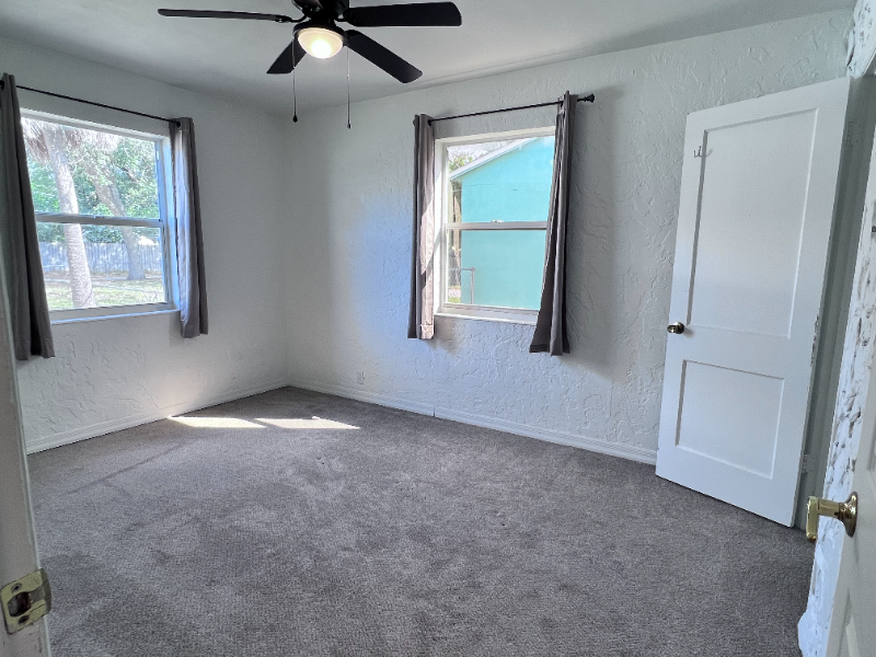 2179 22nd Ave N - Photo 6 of 10