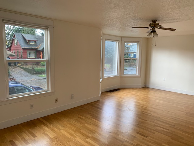 563 N Simpson St #565 - Photo 6 of 9