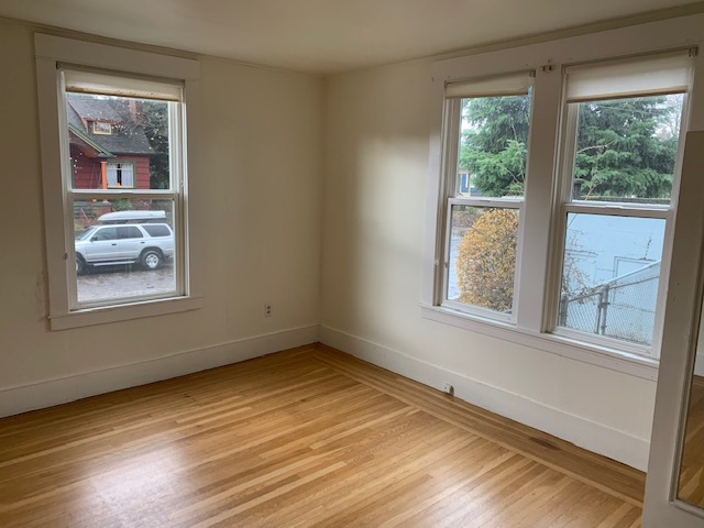 563 N Simpson St #565 - Photo 7 of 9