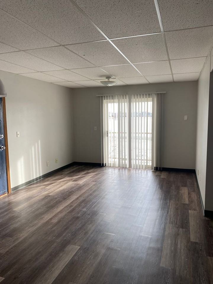 1601-1605 23rd St S - Photo 4 of 7