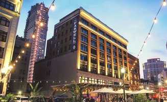 featured image of 1249 Griswold St