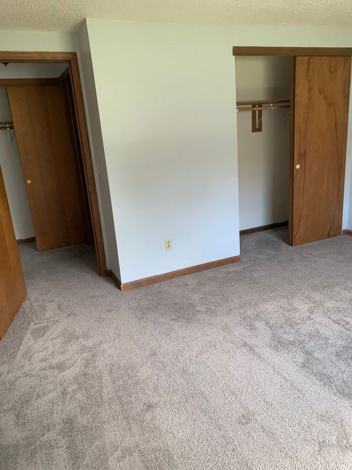 Tudor Lane Apartments - Photo 7 of 8