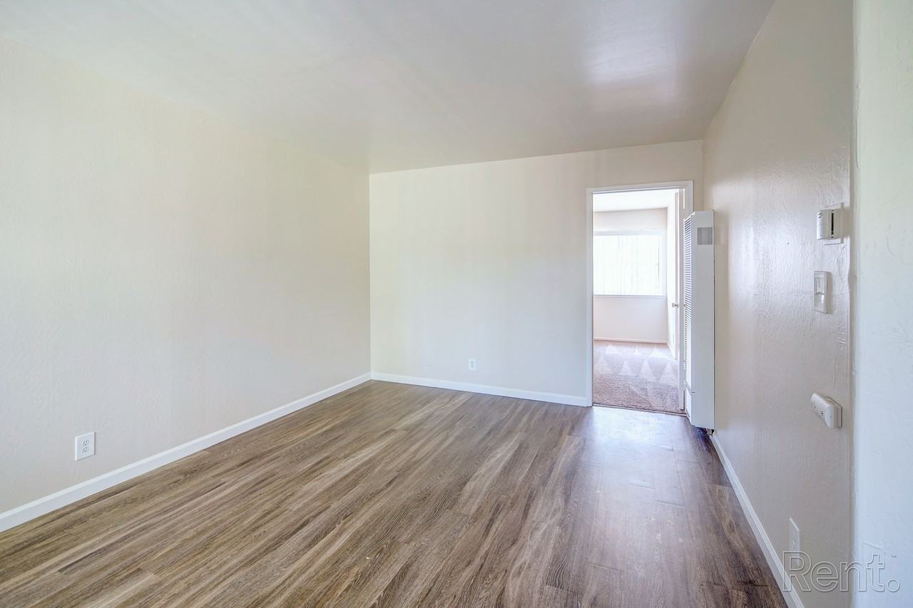 Spacious Floorplans in a GREAT Location! - Photo 5 of 13