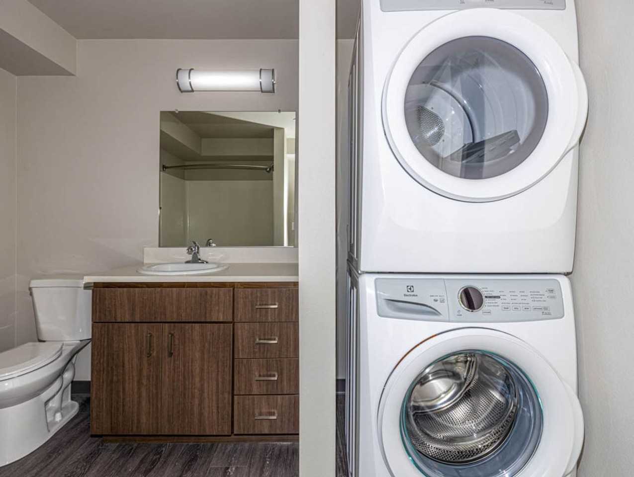 1650 NE Market Drive - Photo 4 of 50