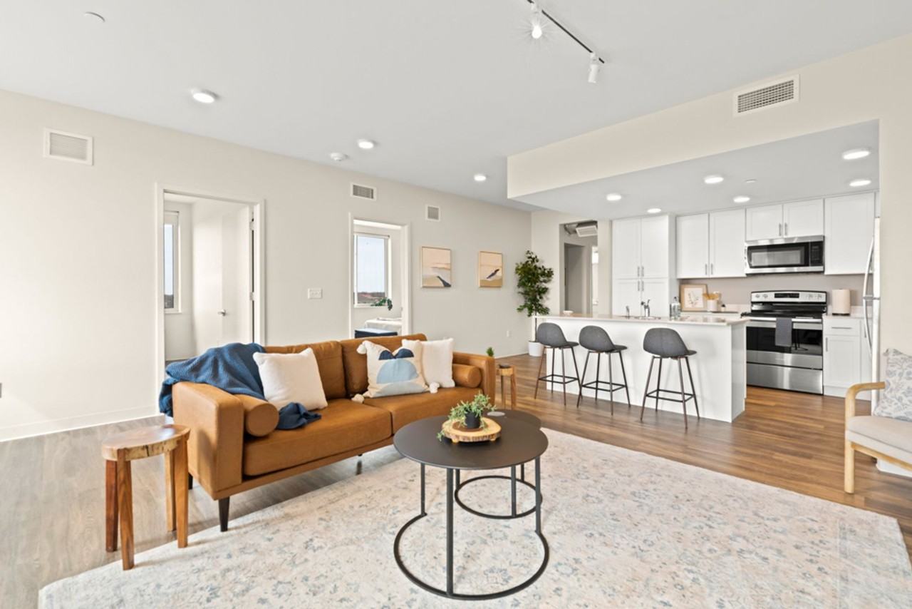 The Residence at Willow Falls - Photo 7 of 50