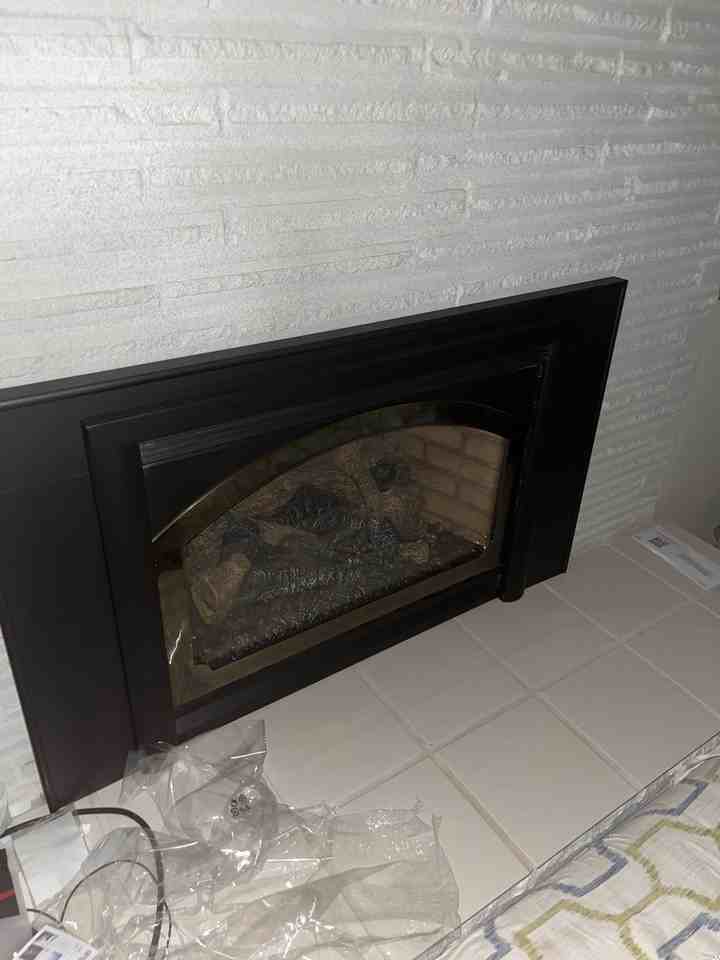 12615 Southeast Madison Street - Photo 3 of 7