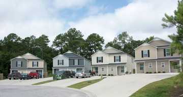 featured image of 125 Winterberry Ln