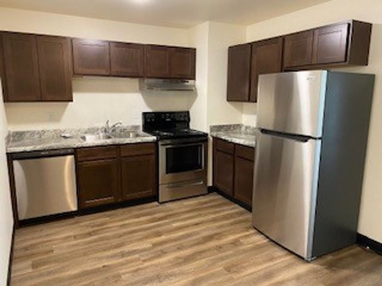 River Place - Photo 5 of 19