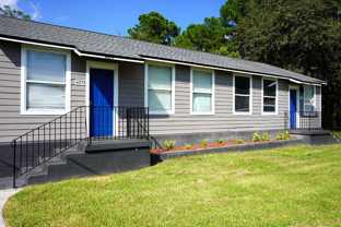 Renovated Units Available! Move In Special - Photo 1 of 1