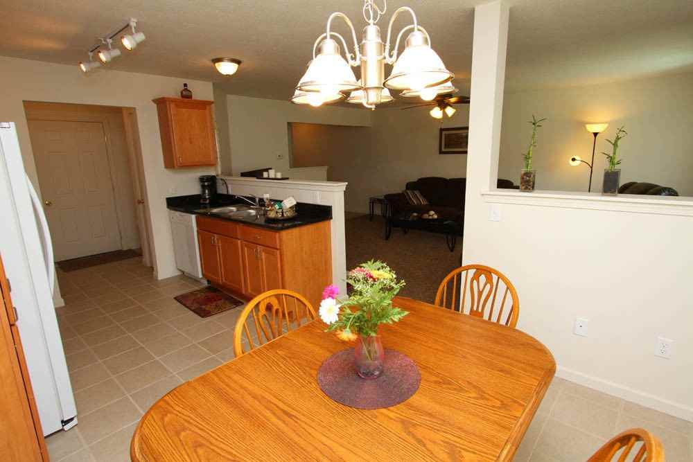 Ivy Bridge Townhomes - Photo 6 of 29