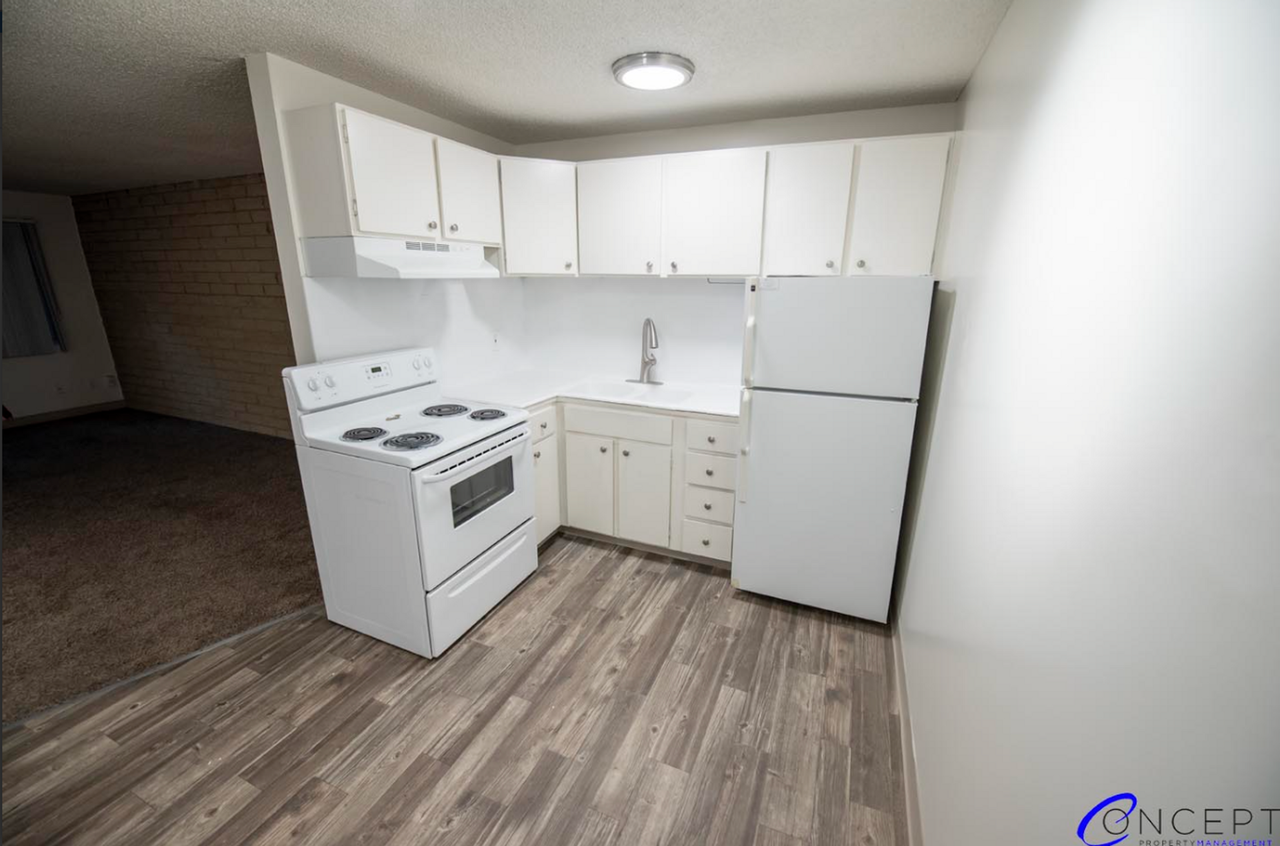 25 South 1100 East - Photo 2 of 32