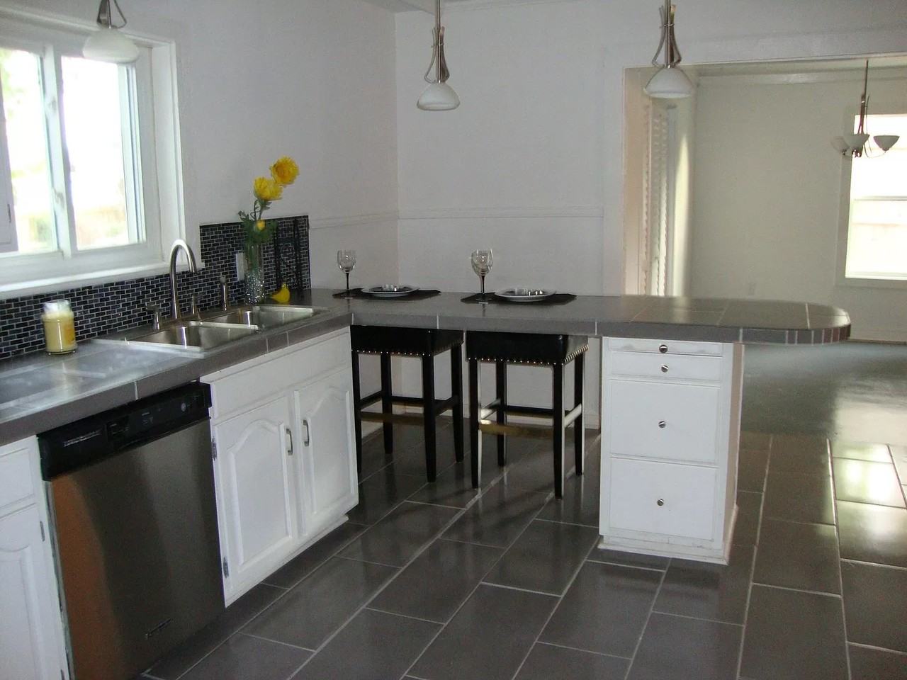 406 Ernest St #NA - Photo 3 of 13