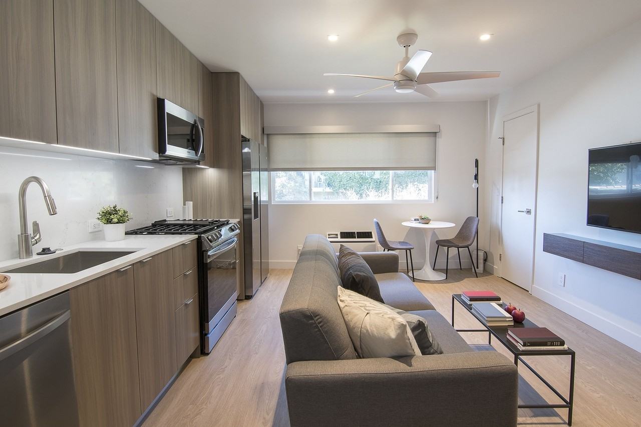 Euclid Street Apartments - Photo 2 of 9