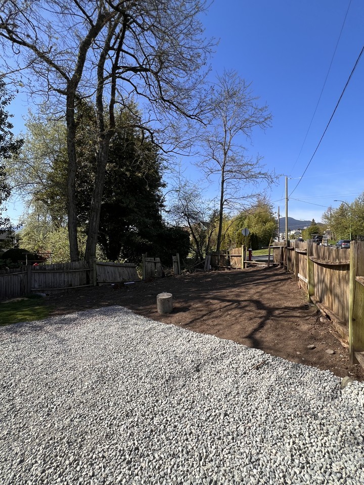 451 Saint Davids Avenue - Photo 2 of 14