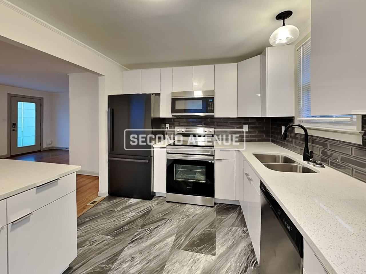 3062 Westwood Northern Blvd - Photo 6 of 18