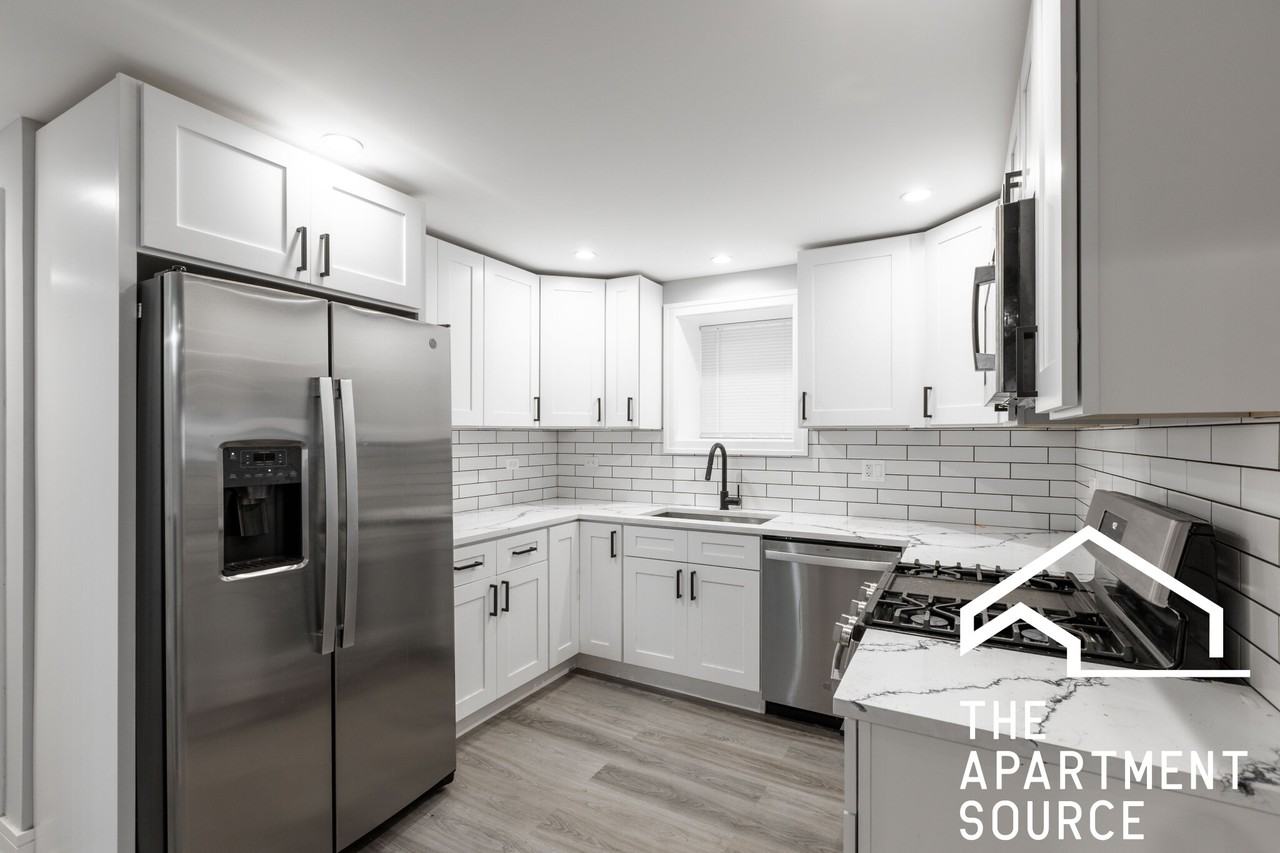 4319 N Francisco Ave #G