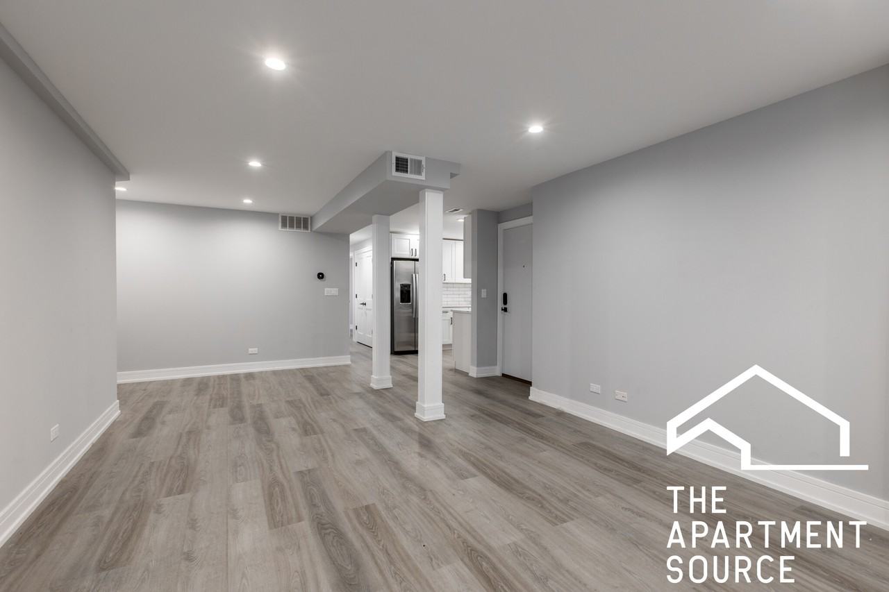 4319 N Francisco Ave #G - Photo 6 of 16