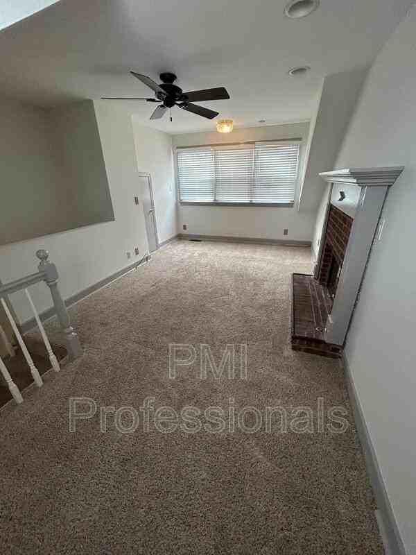 234 Harding Pl - Photo 5 of 14