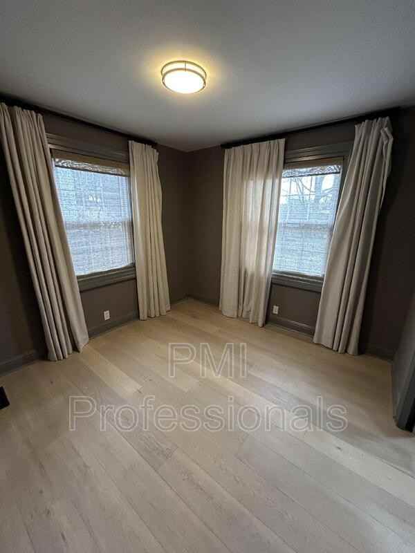234 Harding Pl - Photo 7 of 14