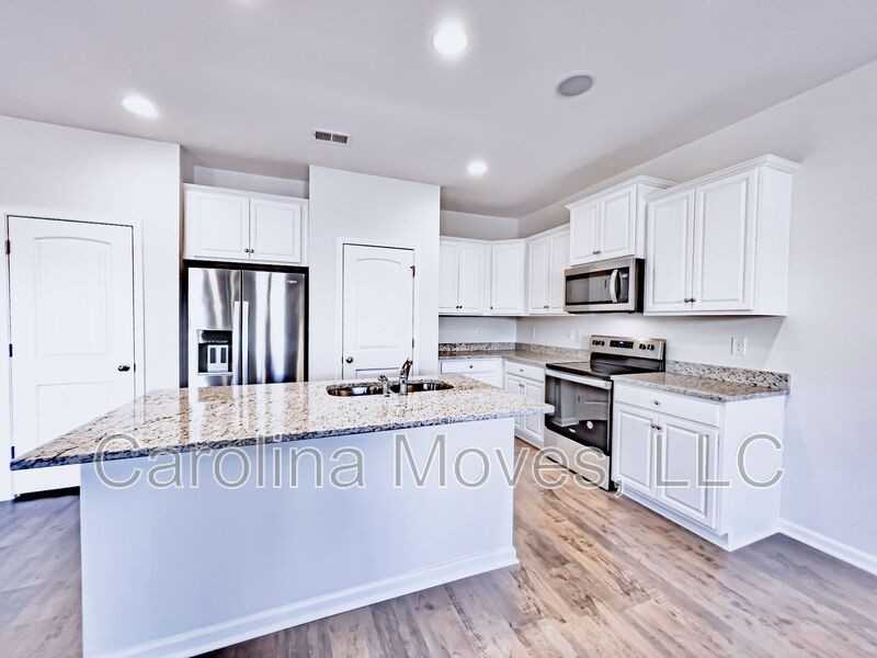 303 Trail Branch Ct - Photo 7 of 18