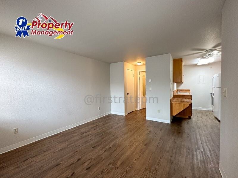 1680 N Phillippi St #116 - Photo 3 of 18