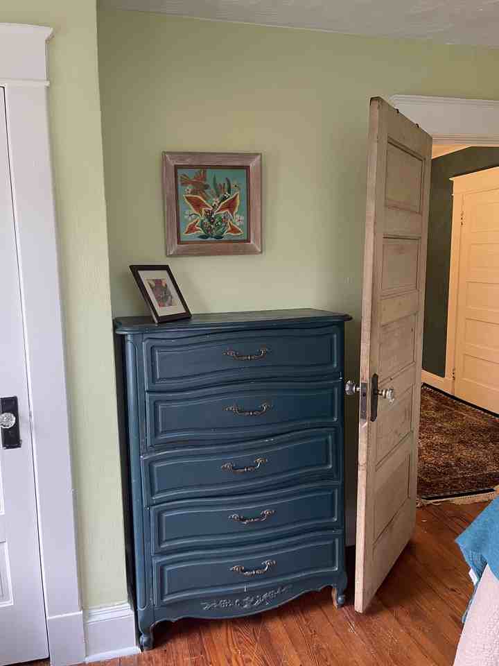 712 Michigan Avenue - Photo 2 of 4