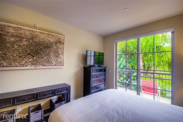 S Brand Blvd & Americana Way - Photo 3 of 12