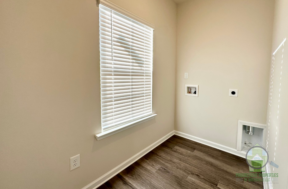 26 English Court - Photo 5 of 17