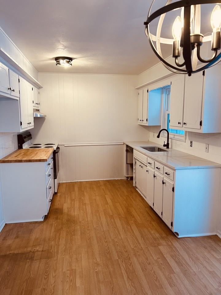 19603 Conser St #19603 - Photo 2 of 9