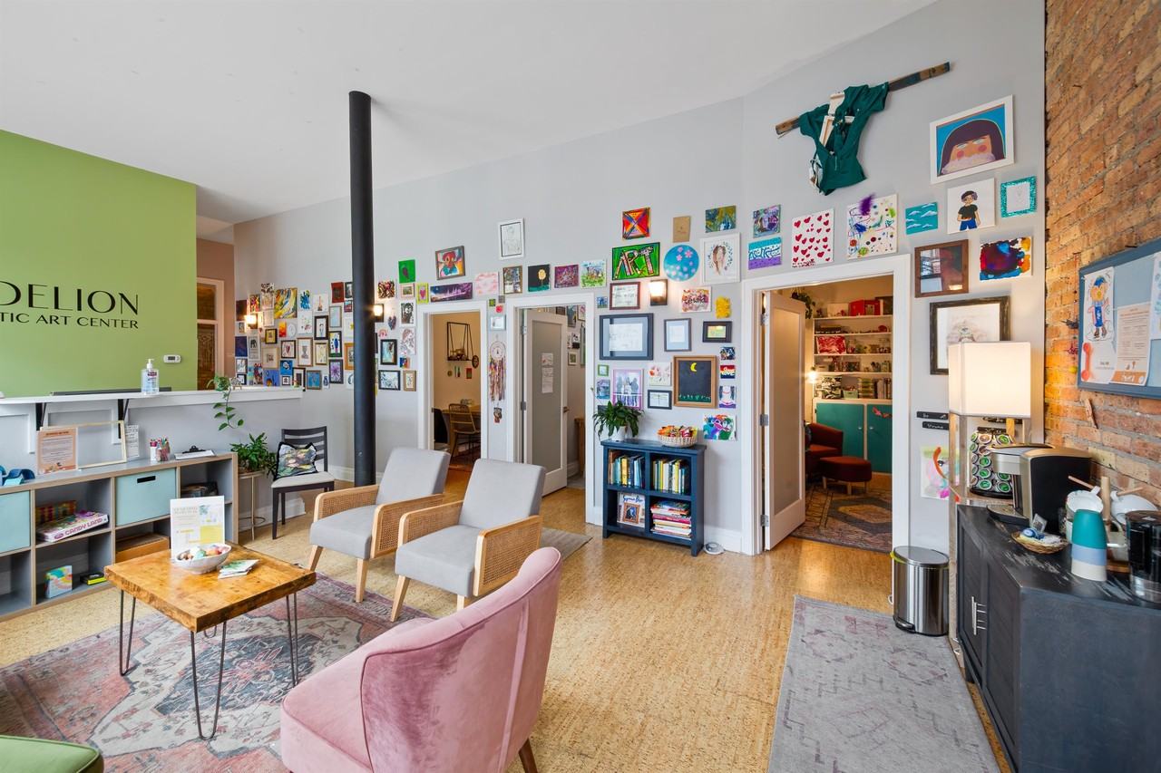 1761-1775 W Wilson Ave - 1767 Commercial - Photo 3 of 22