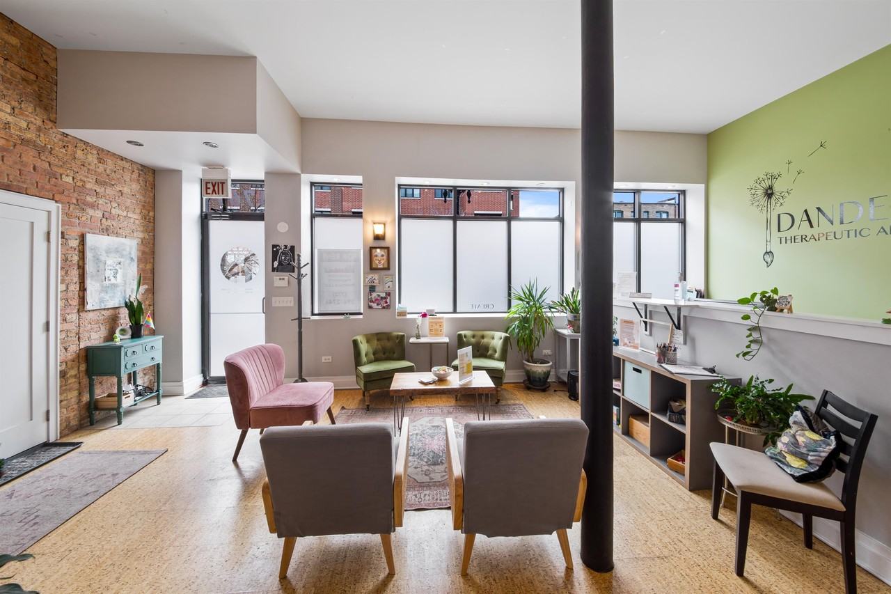 1761-1775 W Wilson Ave - 1767 Commercial - Photo 4 of 22