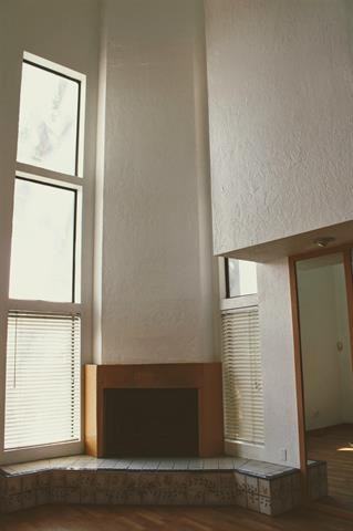 55 Brentwood Rd #1 - Photo 4 of 18