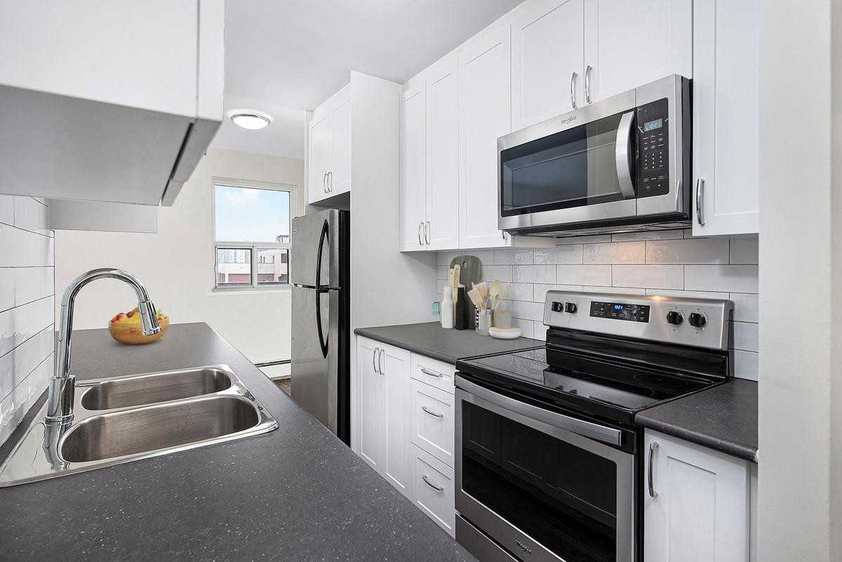 2920 Fairlea Crescent - Photo 7 of 7