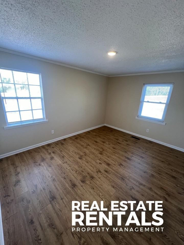 4580 Rainbow Dr #203 - Photo 7 of 34
