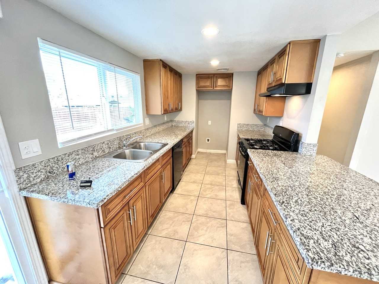 3410 Sparrow Circle - Photo 3 of 22