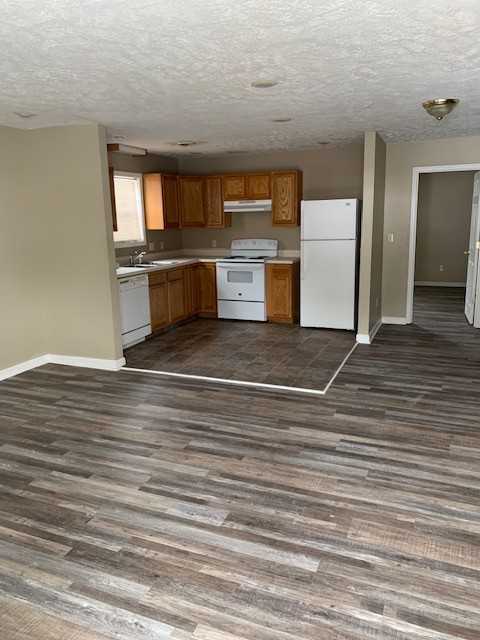 415 Packing House Rd #8 - Photo 2 of 10