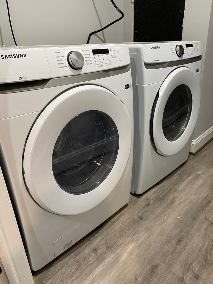 529 S Longwood Street - Photo 4 of 8